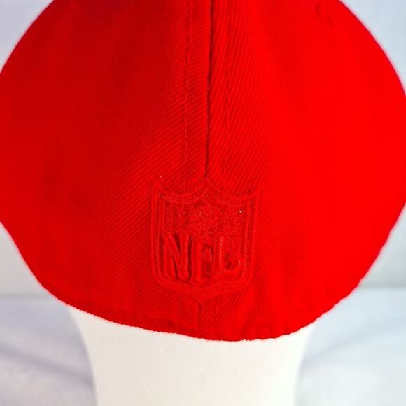 Atlanta Falcons Hat Fitted Size 7 7/8 Red On Red Logo Reebok NFL Dirty Birds - Picture 6 of 10